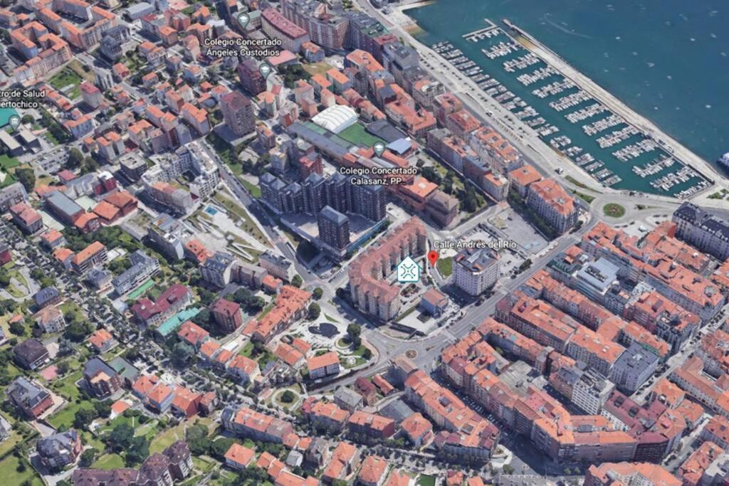 Comodo Apartamento En Puertochico, Cerca De Todo. Santander Eksteriør bilde